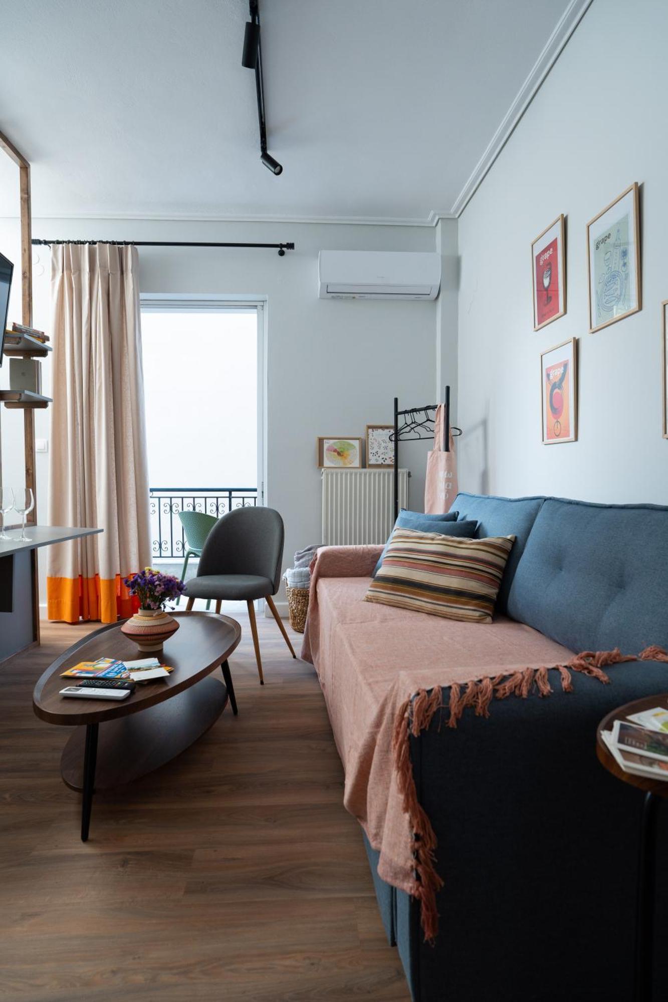 Nyx Guesthouse Триполис Экстерьер фото