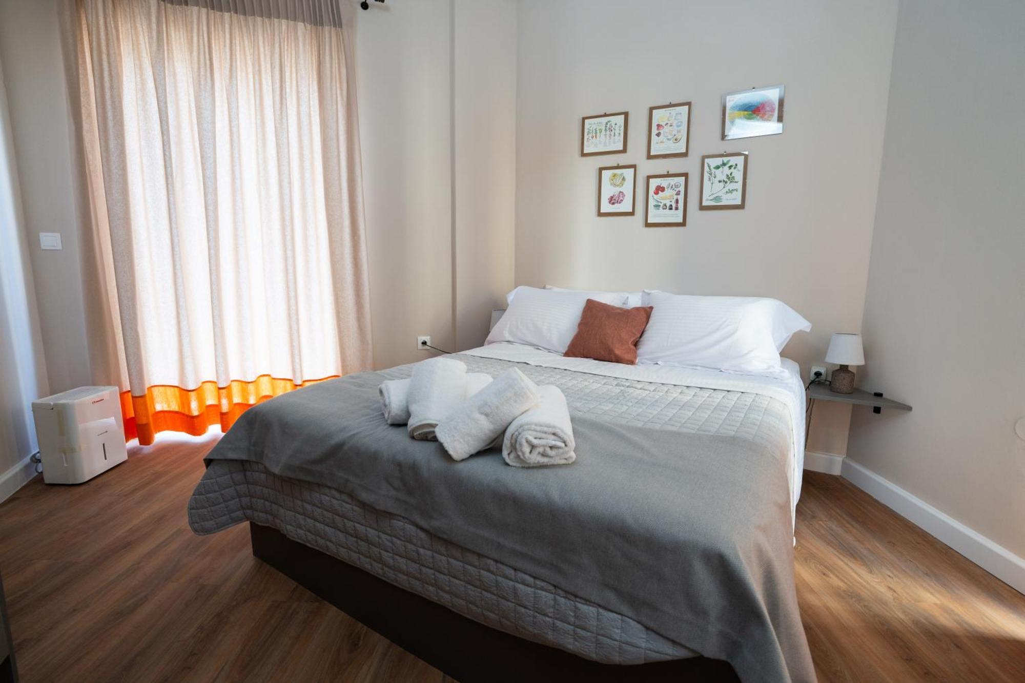 Nyx Guesthouse Триполис Экстерьер фото
